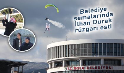 MHP Bolu Adayı Durak'ın posteri, belediye üzerinde uçuruldu