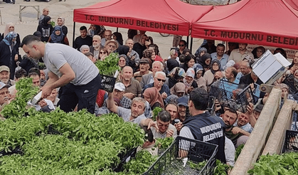 Ücretsiz fide dağıtımında izdiham yaşandı