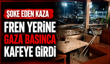 Şoke eden kaza: Fren yerine gaza basınca kafeye girdi
