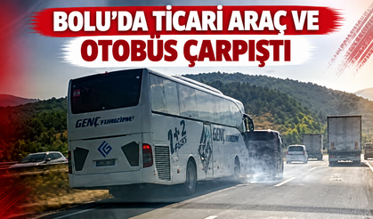 Bolu'da hafif ticari araç, otobüsle çarpıştı