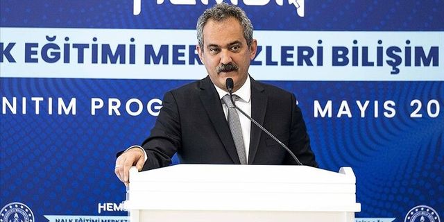 Bakan Özer: HEMBA tüm dünyadaki Türkiye Cumhuriyeti vatandaşlarına hizmet edecek "biricik" bir platform olacak