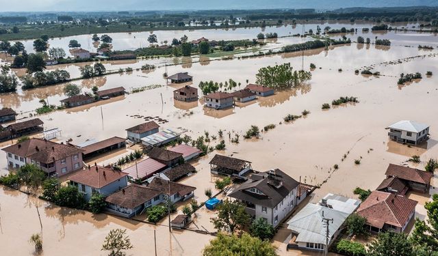 Efteni Gölü'nde Sağanağın İzleri Havadan Görüntülendi