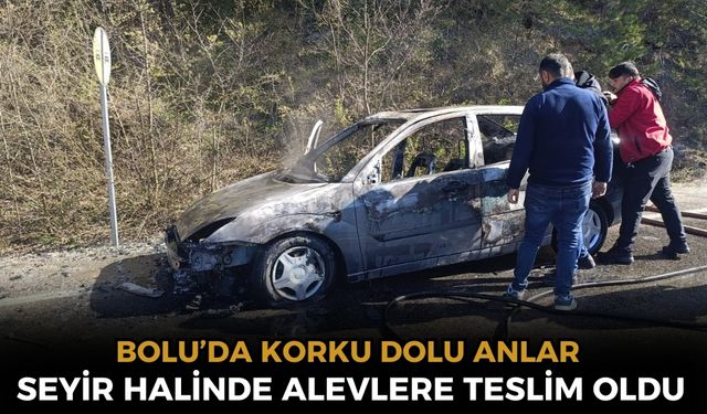 Motor kısmından alev alan otomobil kullanılamaz hale geldi