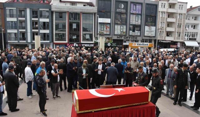 Hayatını kaybeden eski Jandarma Genel Komutanı son yolculuğuna uğurlandı