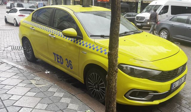İstanbul'da, taksici bıçaklanarak öldürüldü