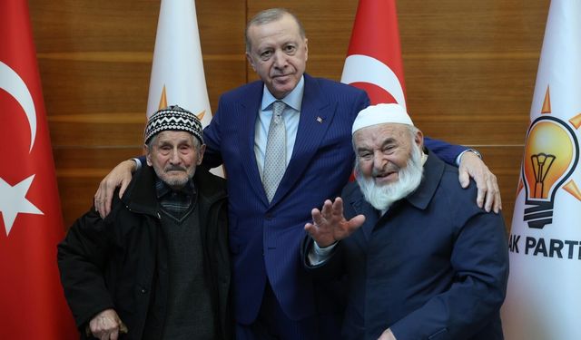 100 yaşındaki Necati Yılmaz, Cumhurbaşkanı Erdoğan için: “Manevi torunum”