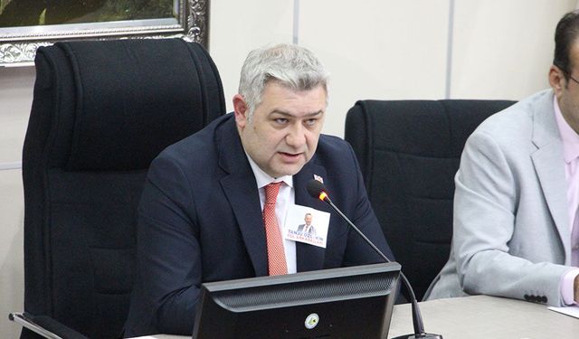 Bolu Belediye Başkanvekili Özcan: “hukukun değil, siyasetin kararı”