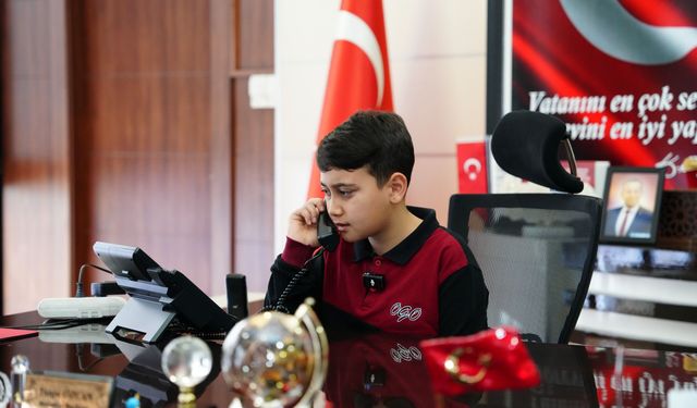 Bolu Belediye Başkanlığı koltuğu, minik başkana emanet!