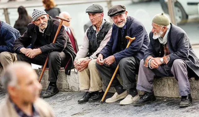Kurban bayramında emeklilerin alacağı ikramiye belli oldu