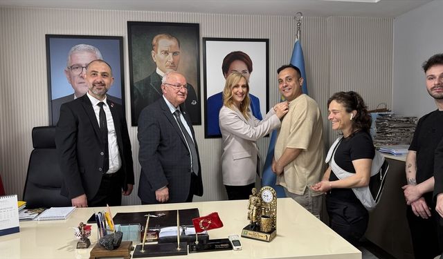 İYİ Parti Genel Başkan Yardımcısı Sayan, Zonguldak'ta partililerle buluştu