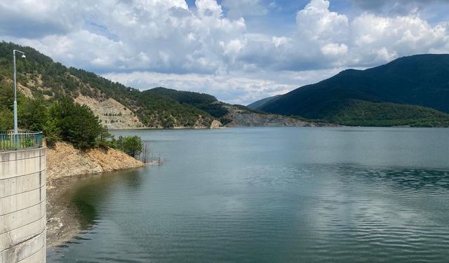 Bolu’da baraj taşıyor! Bölge halkı uyarıldı