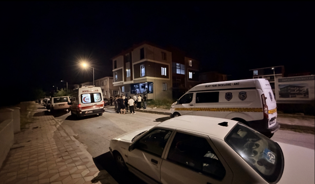 Eski eş dehşeti: 2 kişi pompalı tüfekle öldürüldü