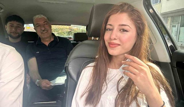Sınava yetişmeye çalışan öğrenciler belediye başkanının makam aracıyla okula ulaştırıldı