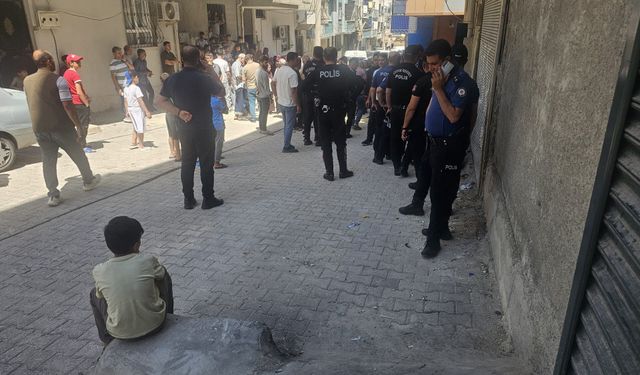 Eşini öldürüp intihar süsü verdi