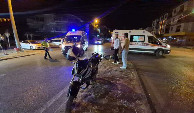 Bisiklet ile motosiklet çarpıştı: 2 kişi yaralandı