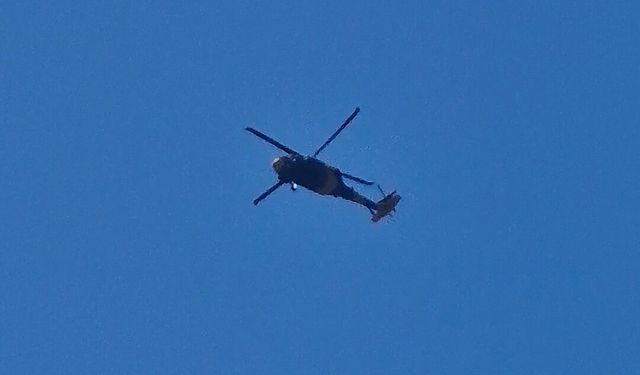 Bolu semalarında askeri hareketlilik! 4 helikopter dikkat çekti