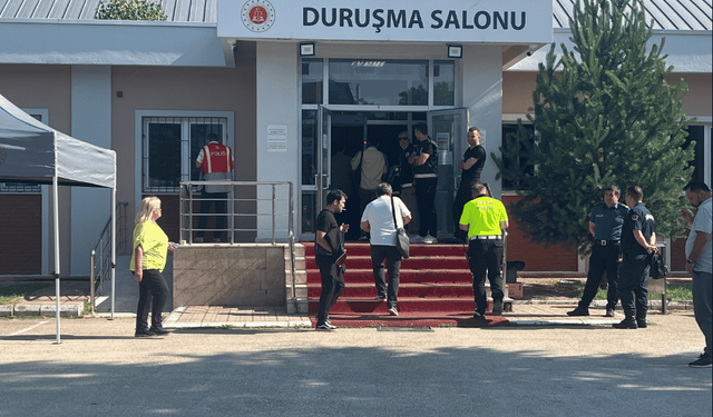 Bolu'da 3 harfli marketlerle ilgili savunmalar alınıyor