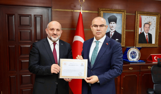 Ataması yapıldı, başarı belgesiyle uğurlandı