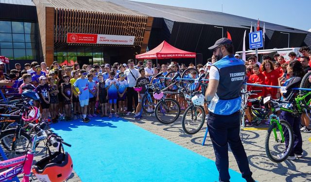 Bolu’da triatlon heyecanı: 155 sporcu kıyasıya yarıştı