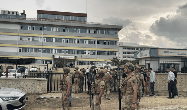 Lisede korku dolu anlar silahla vurulan öğretmen öldü