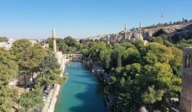 Şanlıurfa'da 5,8 büyüklüğünde deprem!