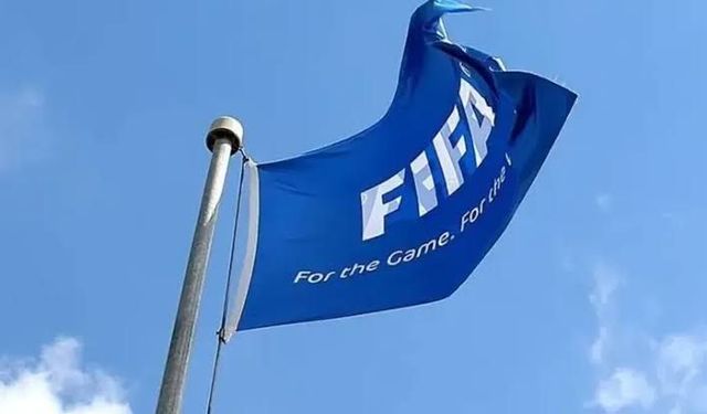 1. Lig ekibine FIFA'dan üst üste transfer yasağı!