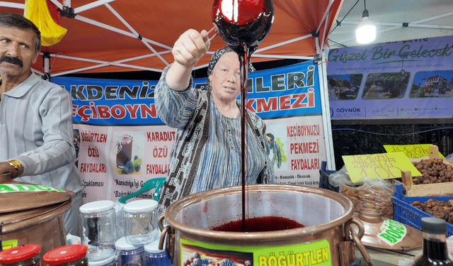 Alanya’dan Göynük Panayırı’na şifa dağıtmaya geldi! “Her hastalığa iyi geliyor”