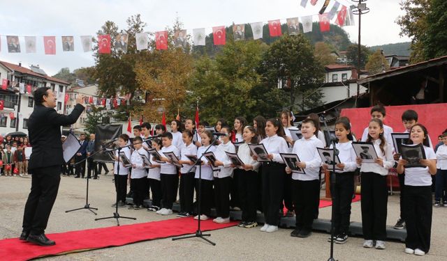 Mudurnu'da 29 Ekim Cumhuriyet Bayramı coşkuyla kutlandı