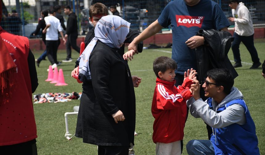 Düzce'de özel bireylere sportif etkinlikler yaptırıldı