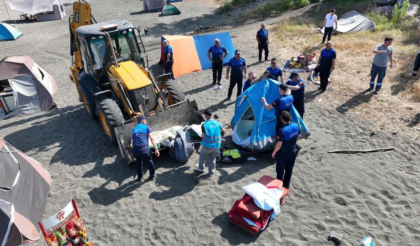 Zonguldak'ta Ereğli-Alaplı sahil hattında izinsiz yapı ve işgaller kaldırıldı