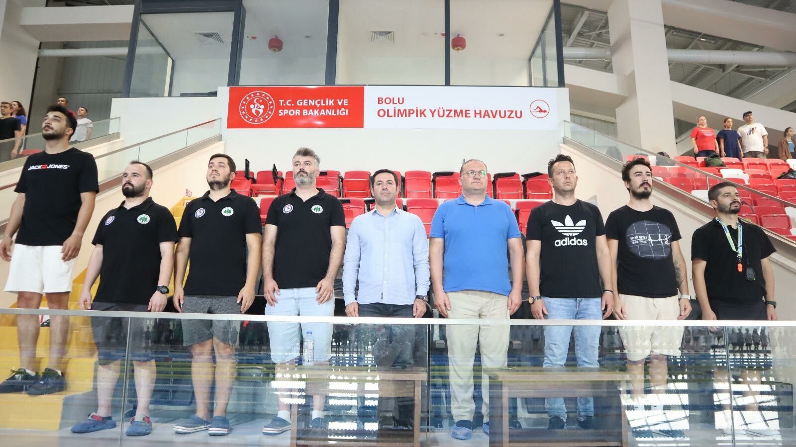 Yüzme Sporcular Yarışma (6)