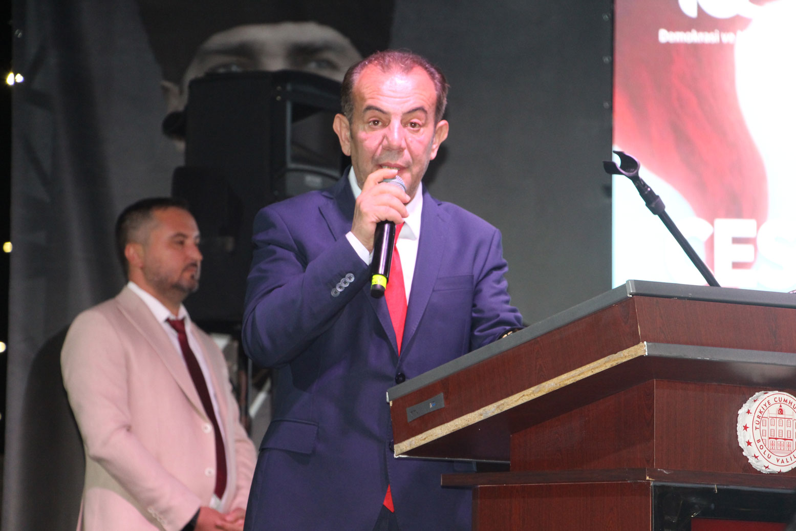 Tanju Zcan