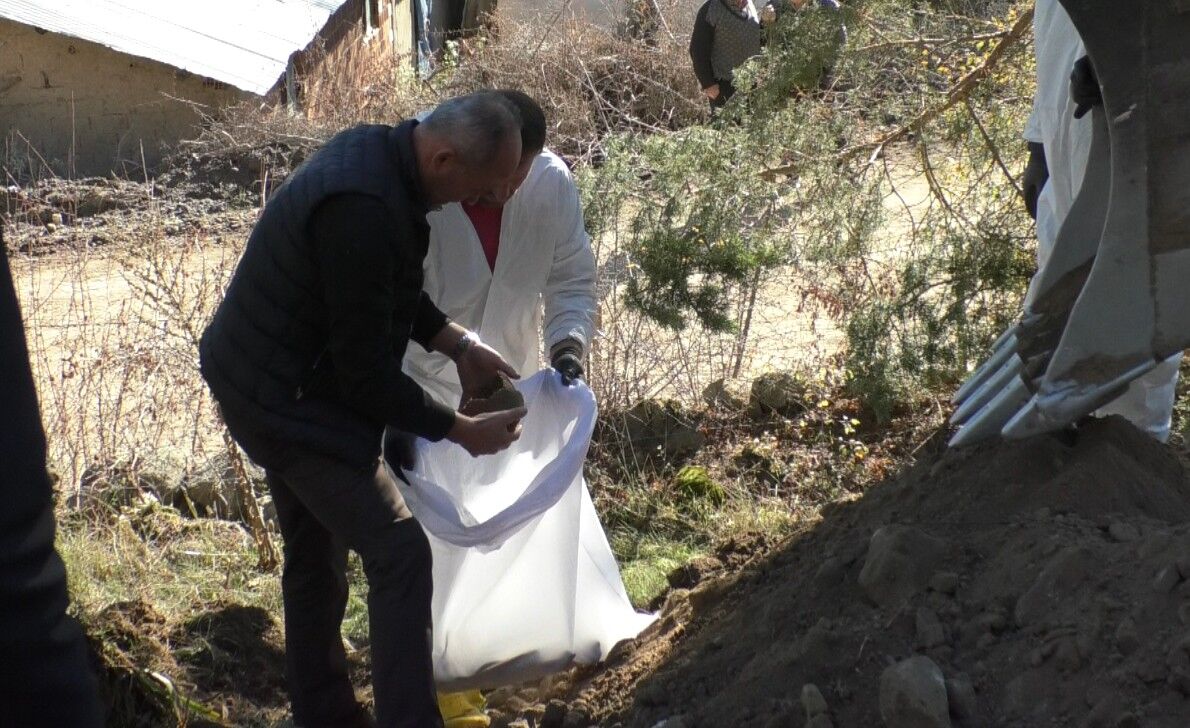 Bolu Tekke Devren, Mezarlık Kazımı (1)