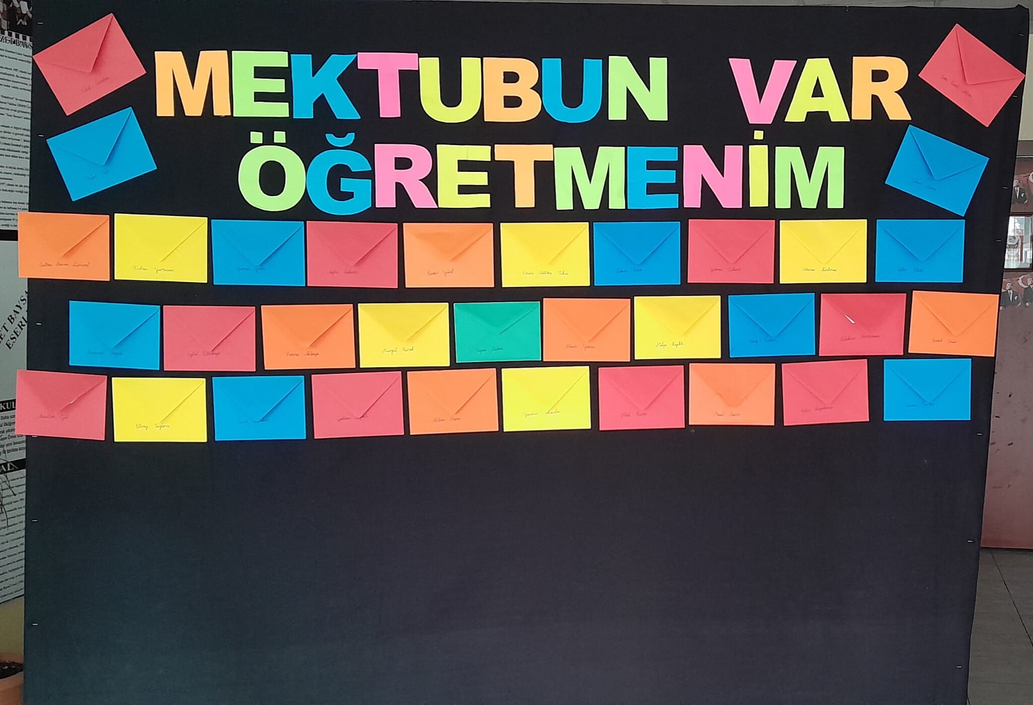 Bolu’da Öğretmenlere Ailelerinden Fotoğraflı Ve Mektuplu Kutlama (6)