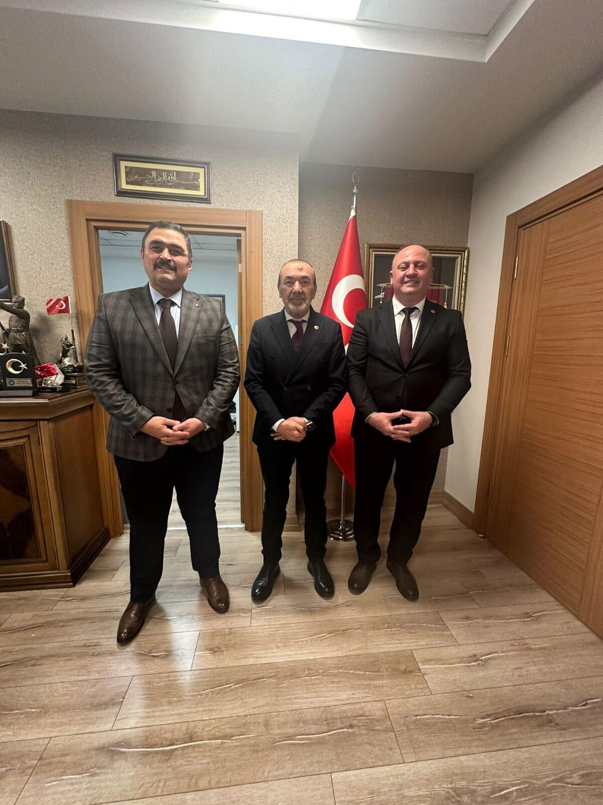 Ayhan Çelikkol, Devlet Bahçeli (2)