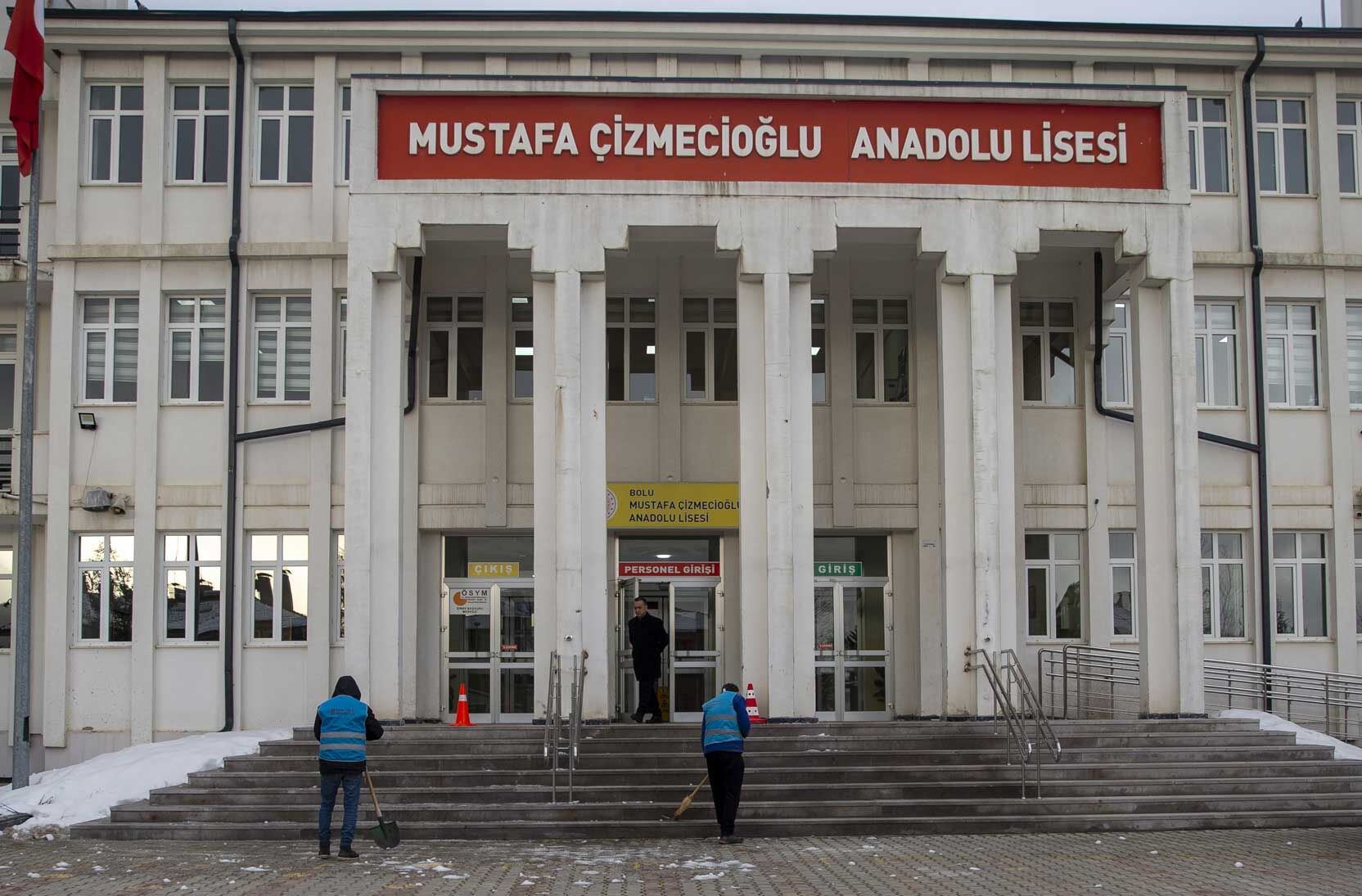 Bolu Hükümlüler Okul Temizliği (1)