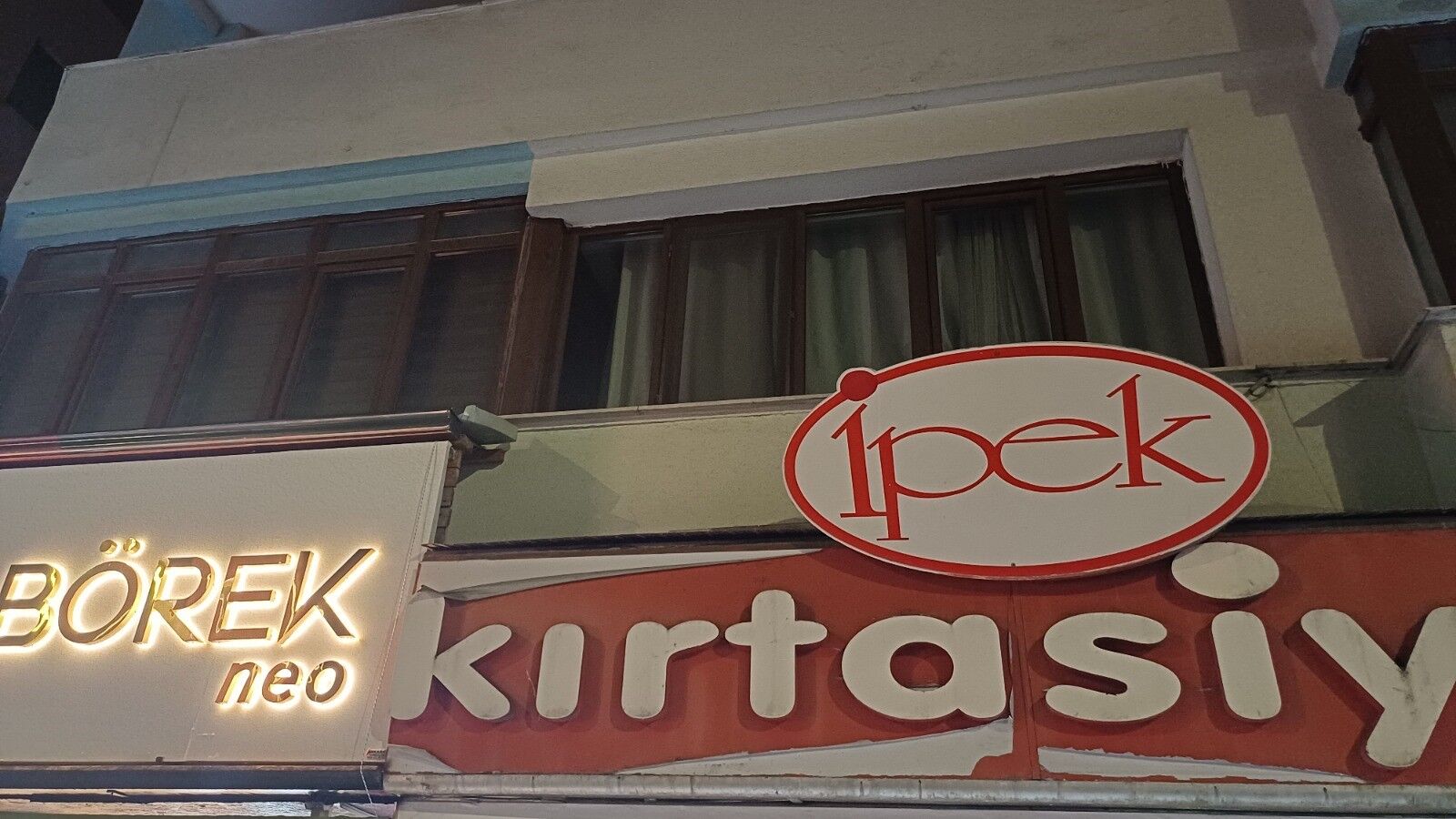 Bolu’da Esnafın Büyük Mağduriyeti Katarlı Vatandaşın Evi Başa Bela Oldu (2)