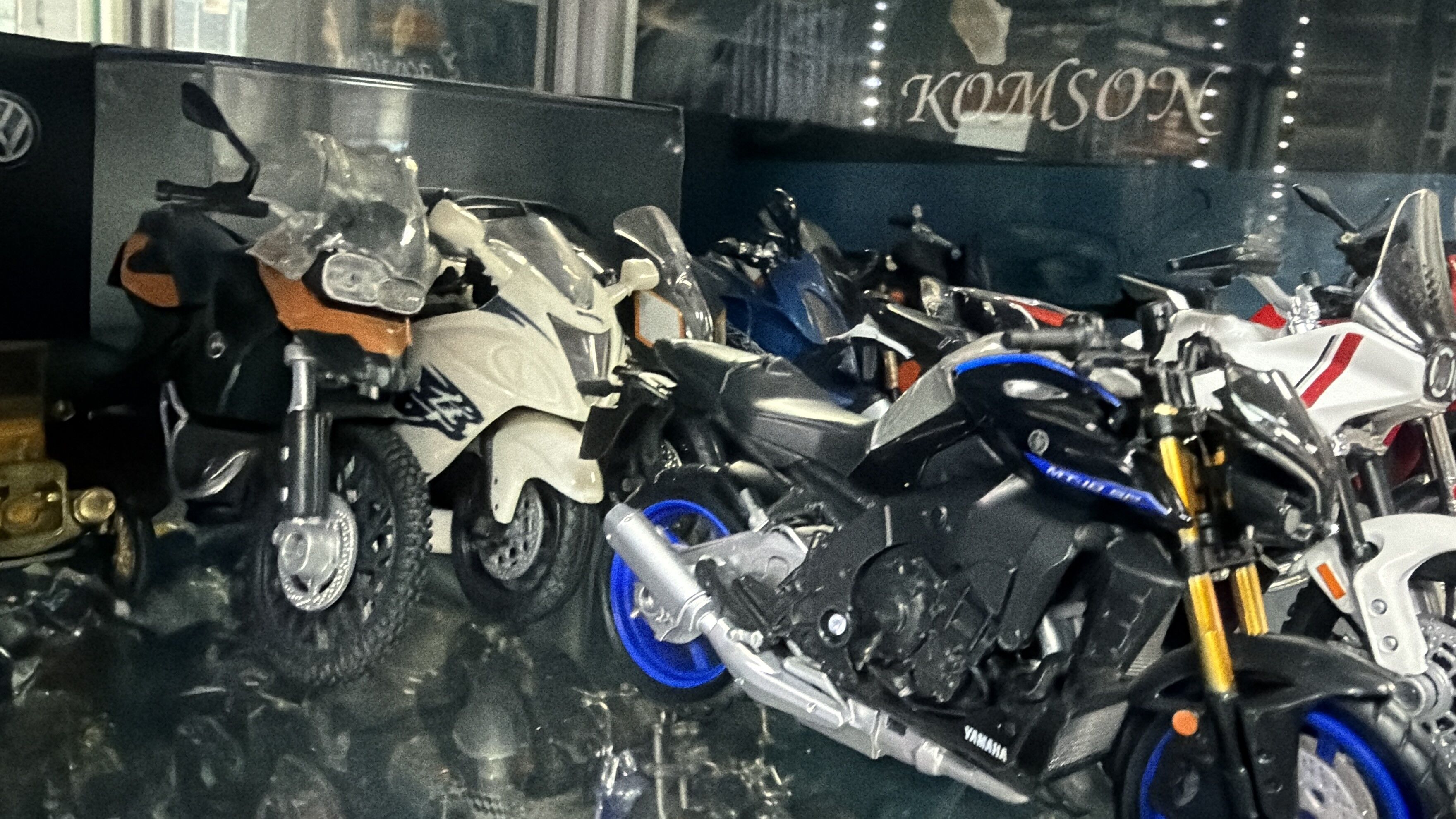 Motosiklet Tutkusunu Koleksiyona Çevirdi (6)