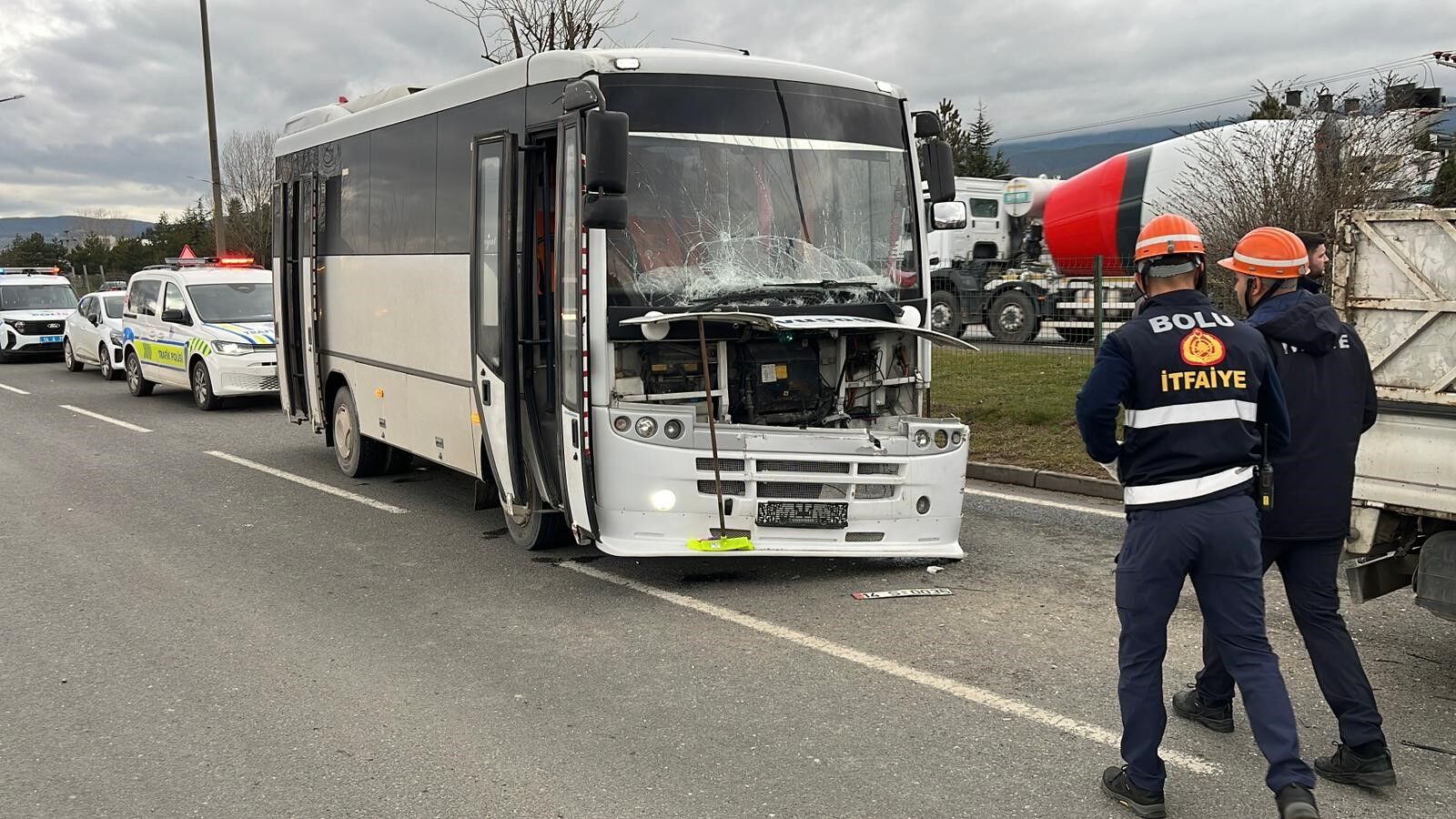 Bolu'da Kaza Sonrası Arbede 7 Yaralı, 2 Gözaltı (2)