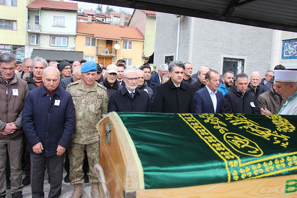 Cemalettin Yamaner Son Yolculuğuna Uğurlandı6