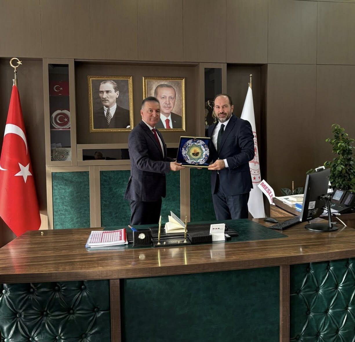 İbv Vakfından Yeni İl Müdürü Turan’a Ziyaret (2)