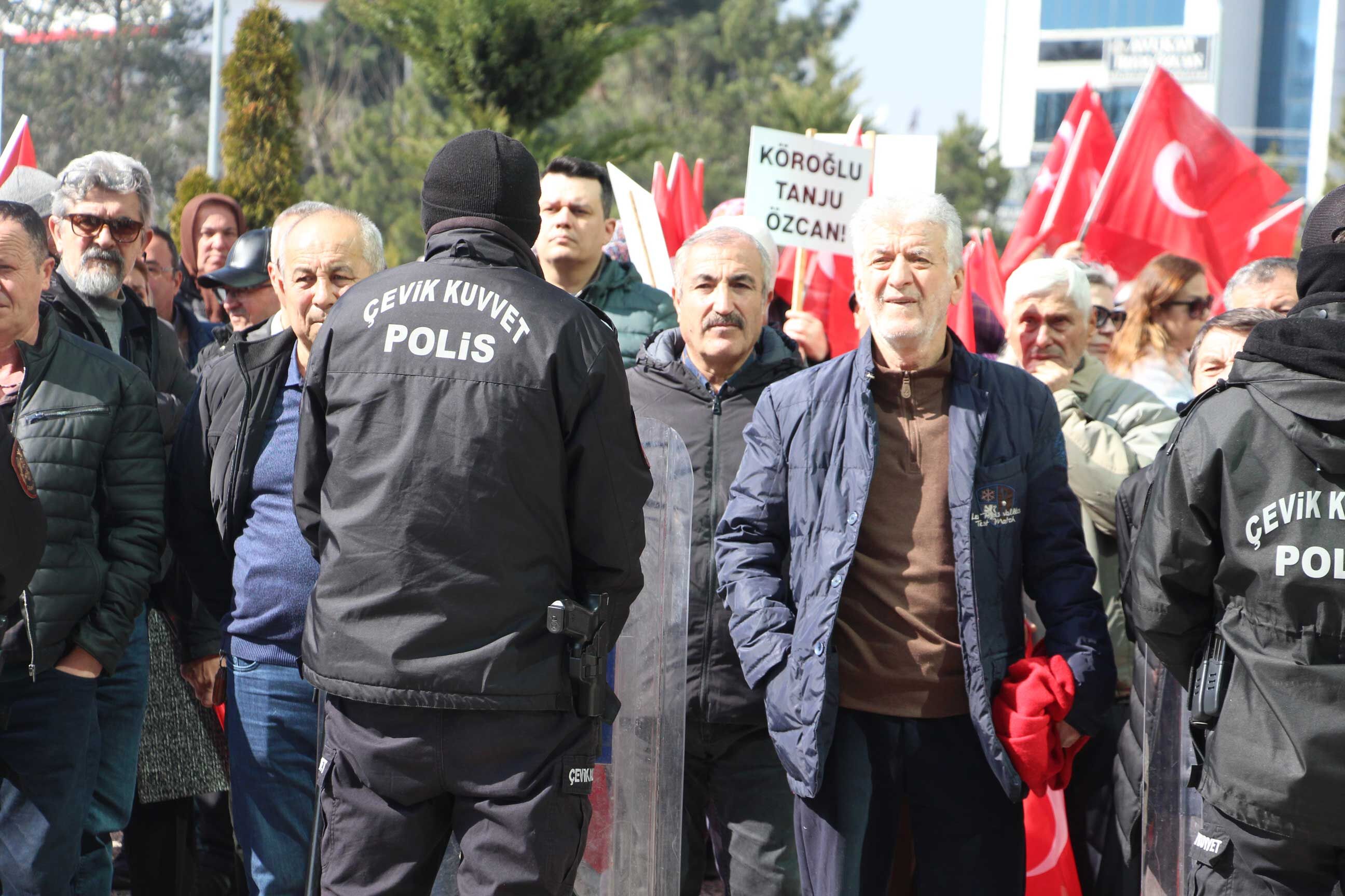 Chp Heyeti, Bolu Adliyesi (1)