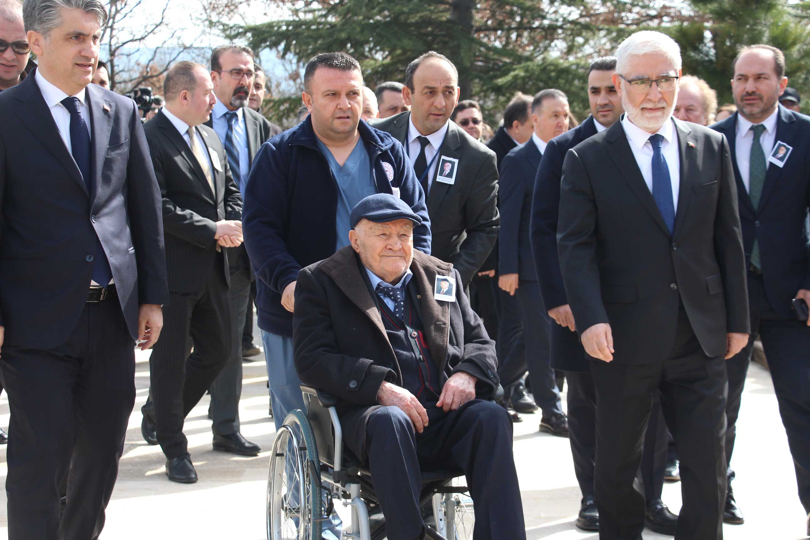 Izzet Baysal Mezar Başı Anma, 26'Ncı Yıl (8)