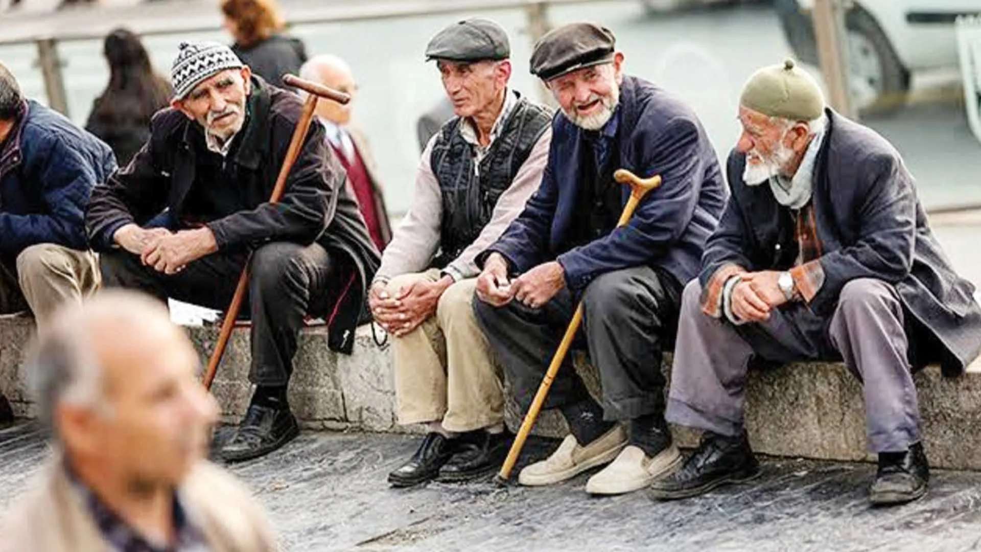Kurban bayramında emeklilerin alacağı ikramiye belli oldu