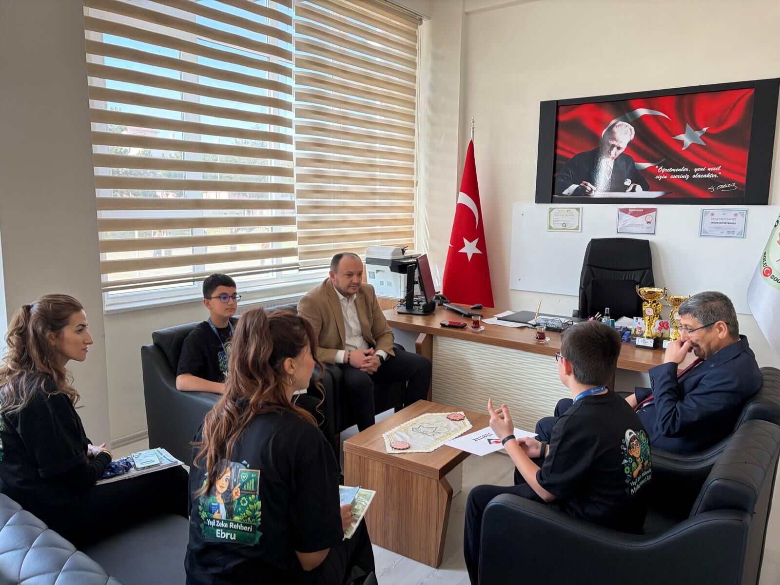Milletvekili Akgül’den Gururlandıran Başarıya Yakın Takip (1)