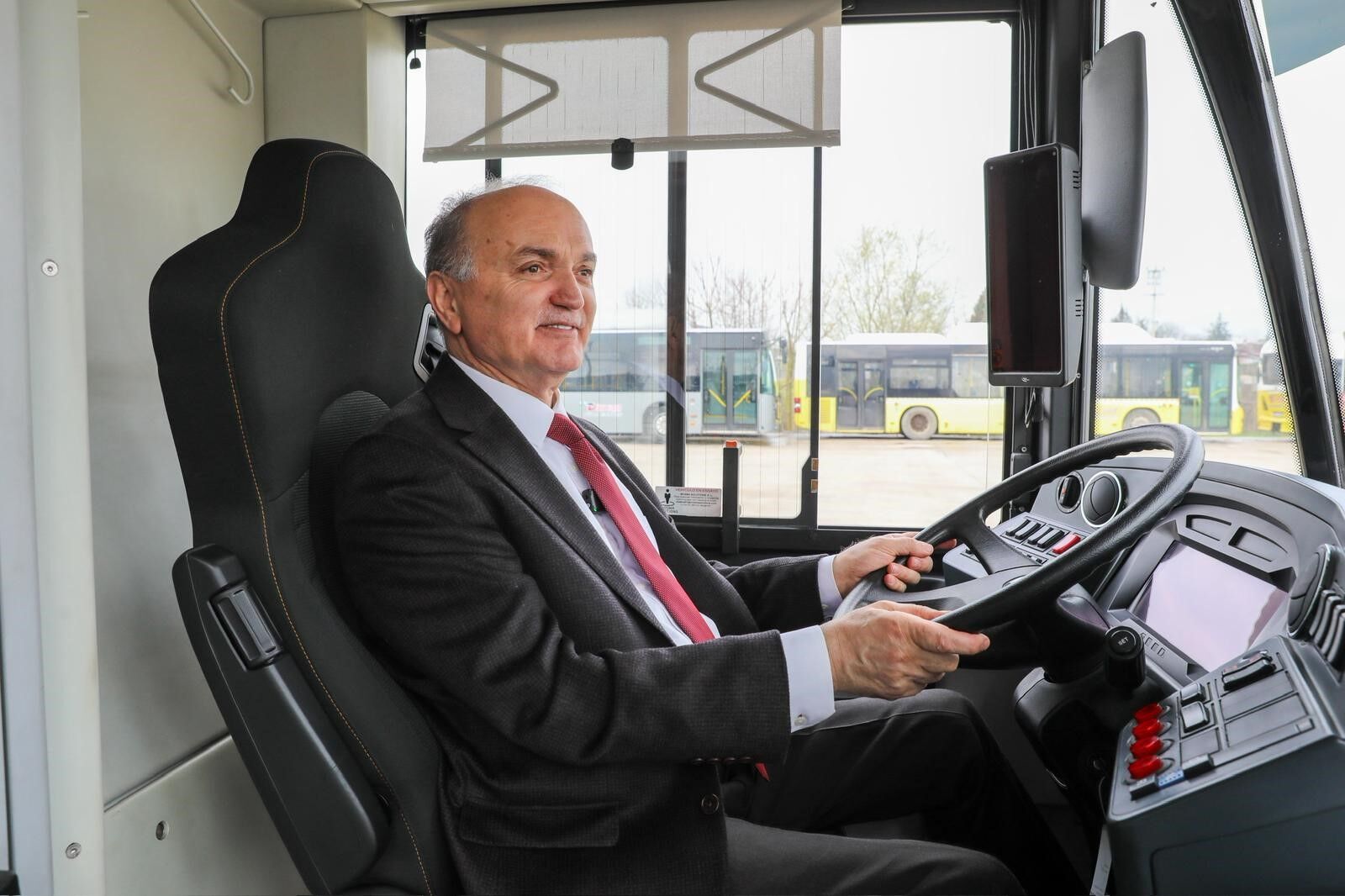 Yeni Toplu Taşıma Filosu Elektrikli Otobüslerden Oluşacak-1