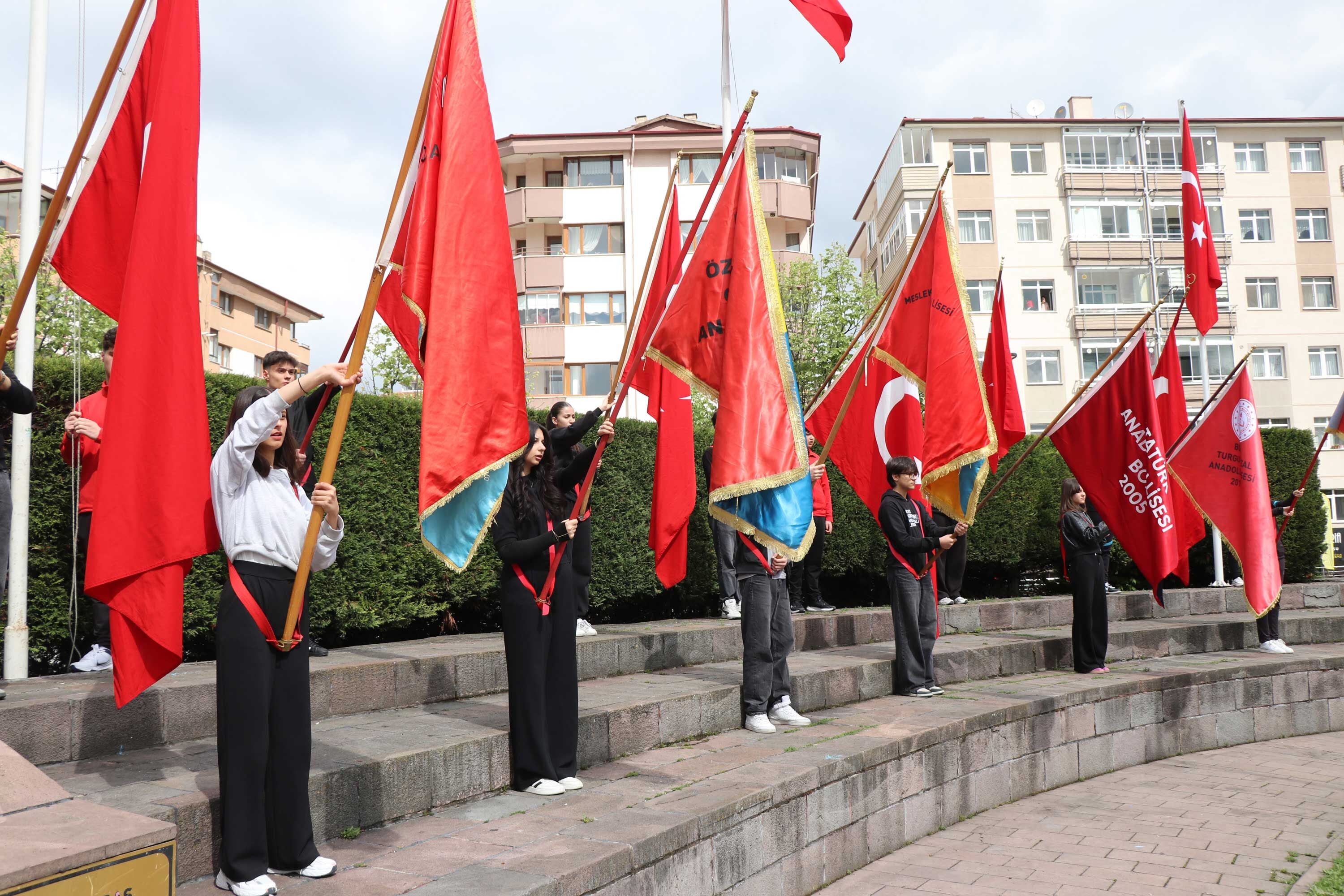 Bolu'da Gençlik Haftası Başladı (4)