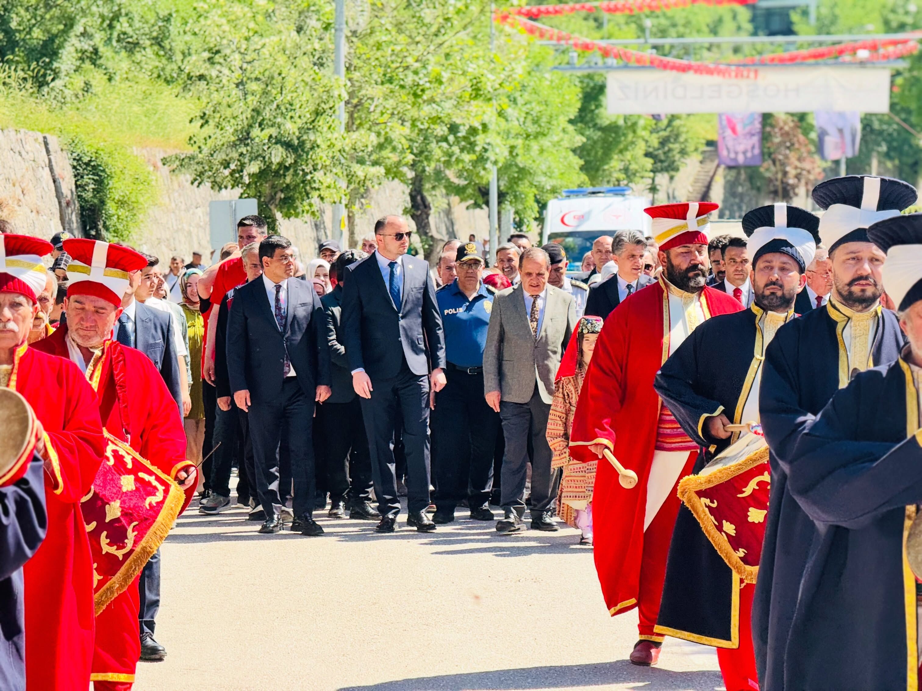 Göynük'te Tarihi Gün! Akşemseddin Hazretleri Dualarla Yâd Edildi1