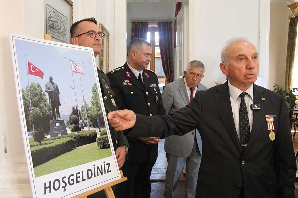 Kıbrıs Harekâtı'nda Yunan Alayına Giren Komutan, O Günleri Fotoğraflarla Anlattı (10)