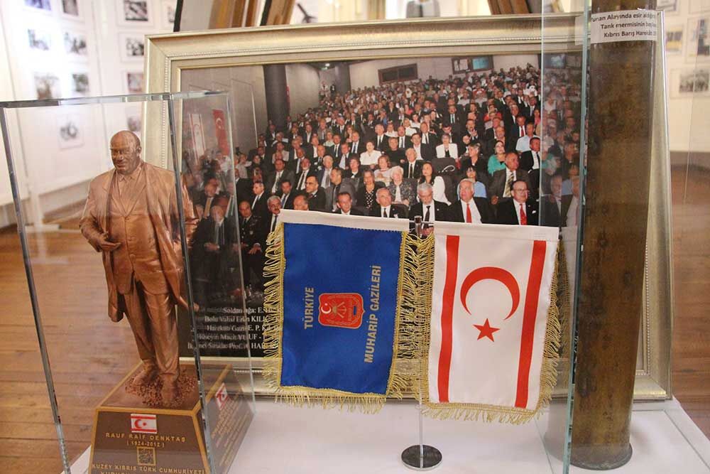 Kıbrıs Harekâtı'nda Yunan Alayına Giren Komutan, O Günleri Fotoğraflarla Anlattı (4)